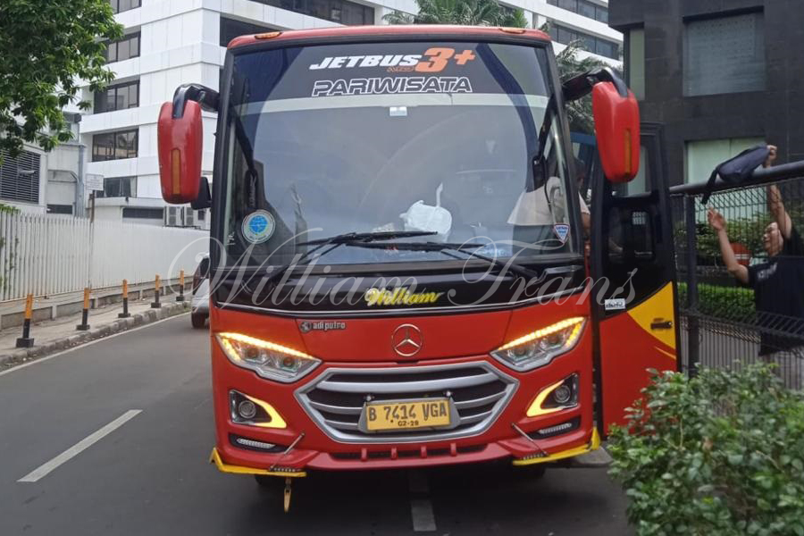 Sewa Bus Pariwisata Jakarta Pusat